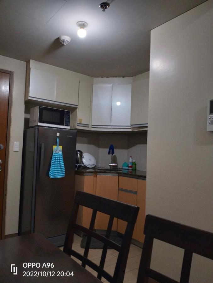 Rqui Condotel Newport Pasay Esterno foto